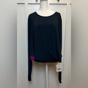 Fabletics Pia Front Twist L/S Top Thumbhole Cropped Size 3X NWT Workout Exercise